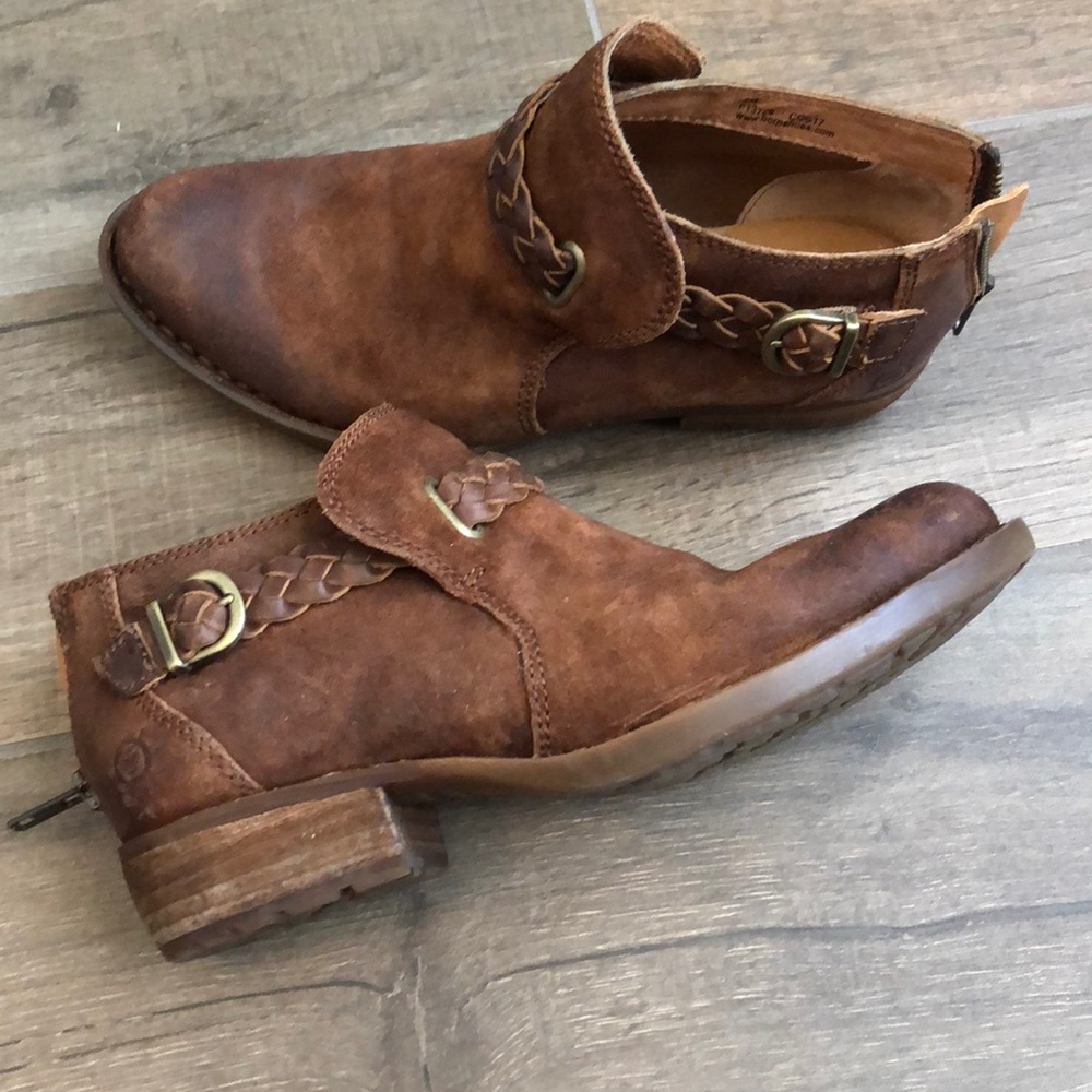 Ankle boots
